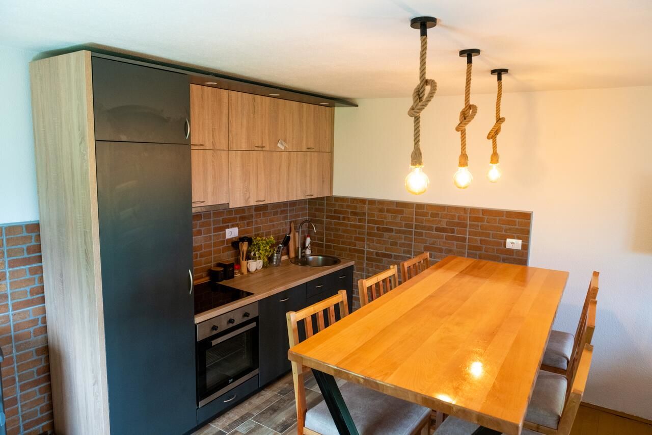 Апартаменты AgroV Rooms Мойковац-6