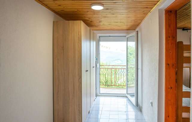 Апартаменты AgroV Rooms Мойковац-14